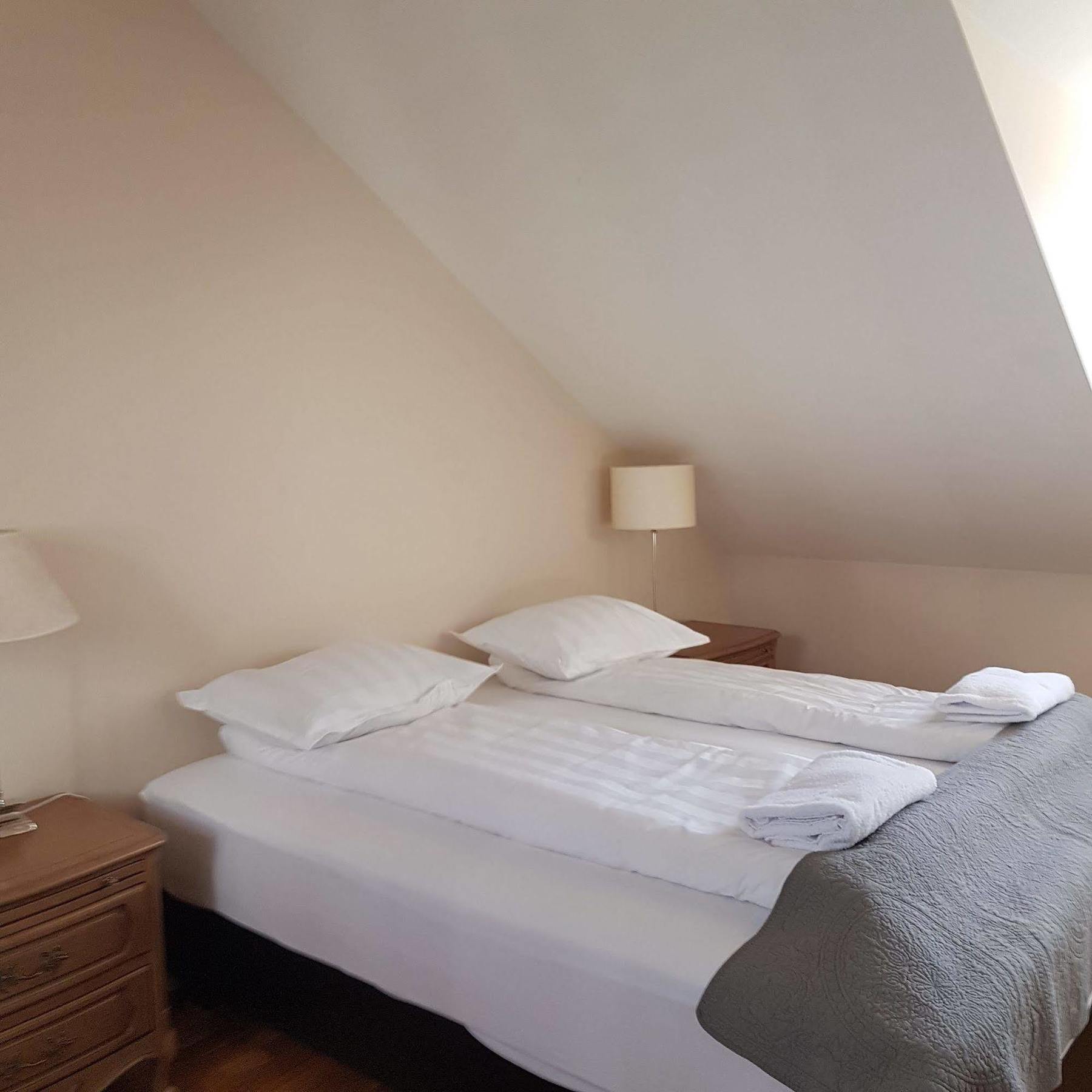 Grettir Guesthouse Reykjavik Ngoại thất bức ảnh